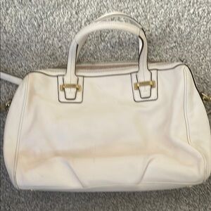 Elegant Cream Handbag